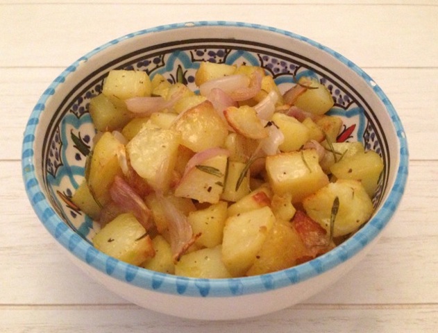 Aardappelen met sjalot en rozemarijn
