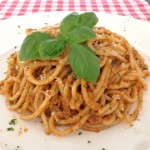 Spaghetti pesto zongedroogde tomaten