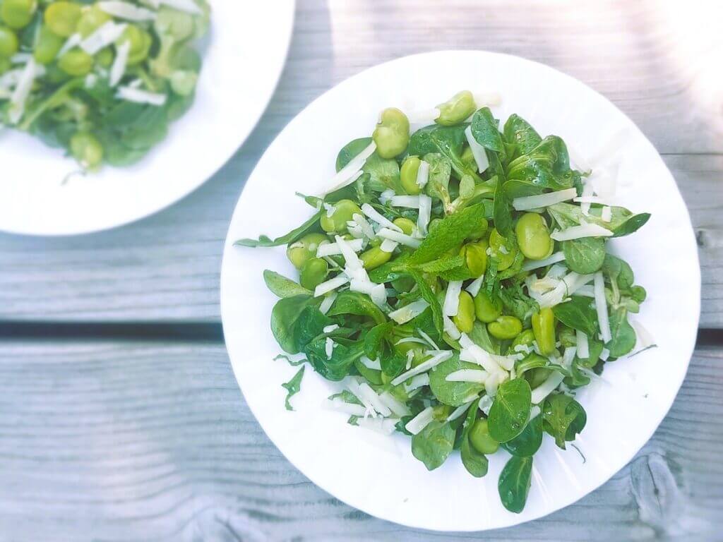 Fave e pecorino - salade van tuinbonen en pecorino